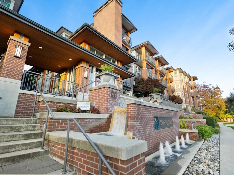 1109-963 Charland Avenue, Coquitlam, BC, V3K 0E2 - 23