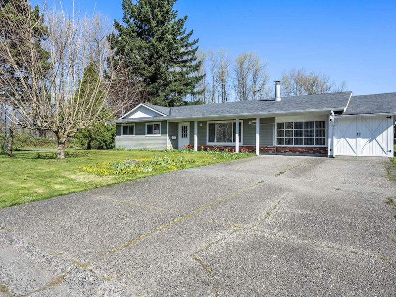 45135 Deans Avenue, Chilliwack BC V2P 6V7