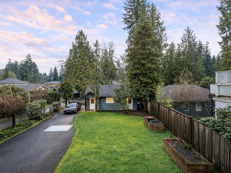 1187 W 23 Street, North Vancouver, BC, V7P 2H2 - 24