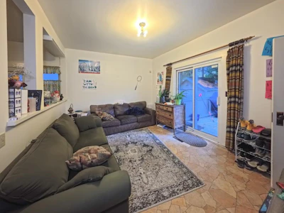 5570 Balaclava Street - 2