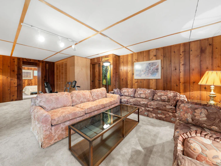 462 W 26th Street, North Vancouver, BC, V7N 2G8 - 26
