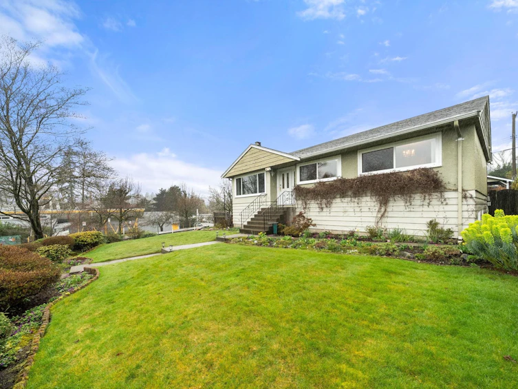 462 W 26th Street, North Vancouver, BC, V7N 2G8 - 4