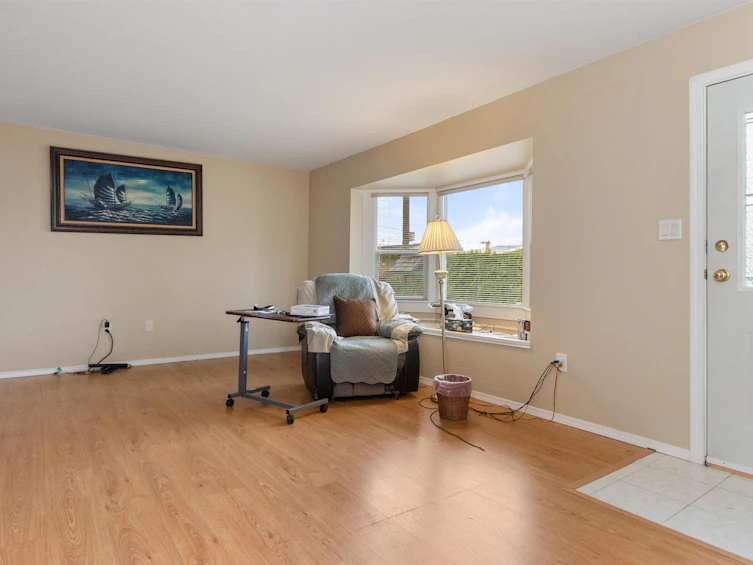 408 3rd Avenue, Hope, BC, V0X 1L0 - 3