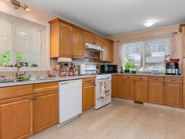 408 3rd Avenue, Hope, BC, V0X 1L0 - 12