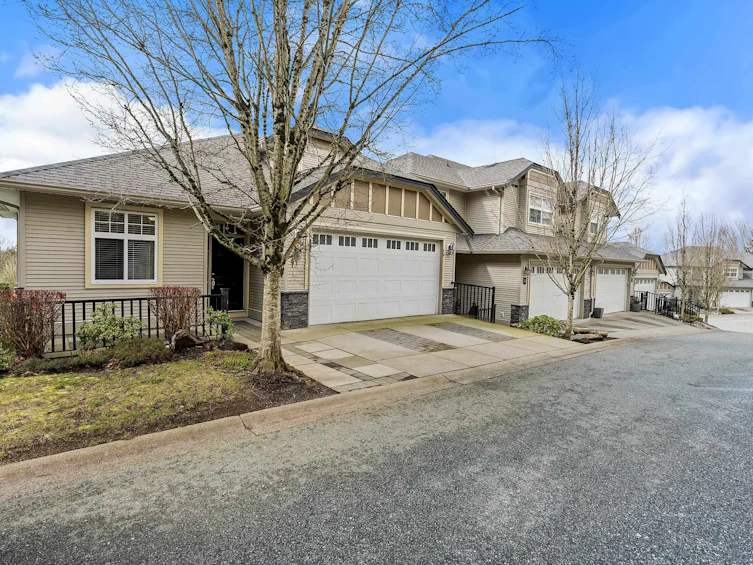 33-36260 Mckee Road, Abbotsford, BC, V3G 0A9 - 36