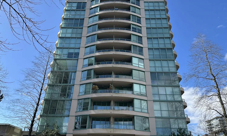 406-8871 Lansdowne Road