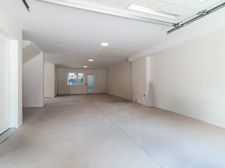 38891 Garibaldi Avenue, Squamish, BC, V8B 0E8 - 6