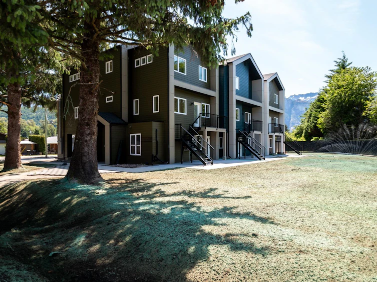 38891 Garibaldi Avenue, Squamish, BC, V8B 0E8 - 40