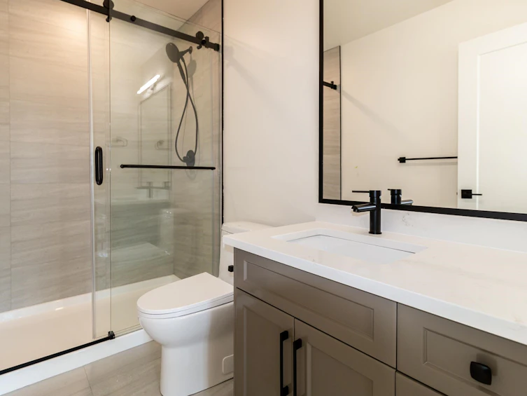 38891 Garibaldi Avenue, Squamish, BC, V8B 0E8 - 34