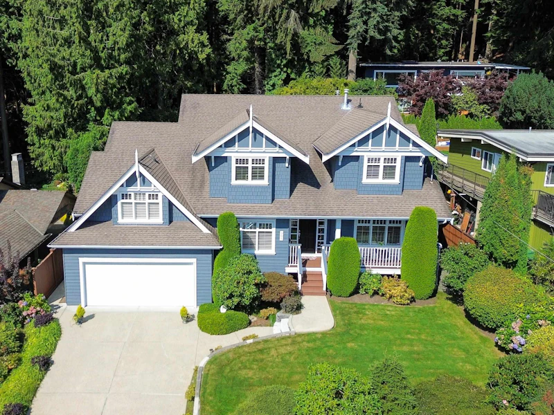 906 Prospect Avenue, North Vancouver BC V7R 2M3