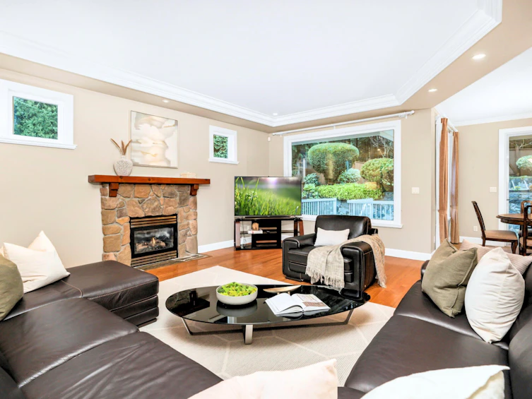 906 Prospect Avenue, North Vancouver, BC, V7R 2M3 - 13
