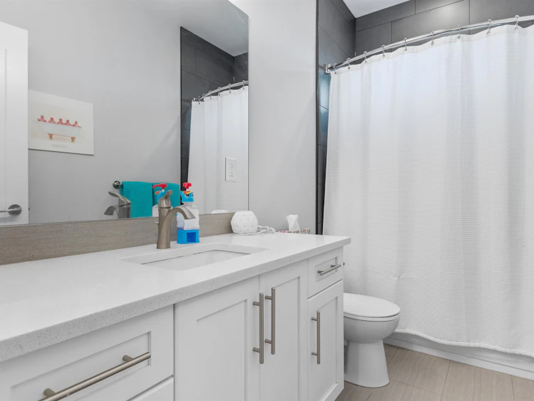 66044 Ogilview Drive, Hope, BC, V0X 1L1 - 20