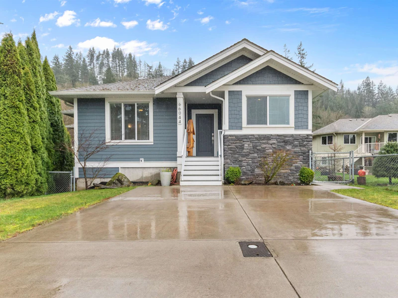 66044 Ogilview Drive, Hope BC V0X 1L1