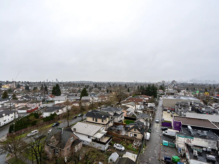 1106-4638 Gladstone Street, Vancouver, BC, V5N 0G5 - 24