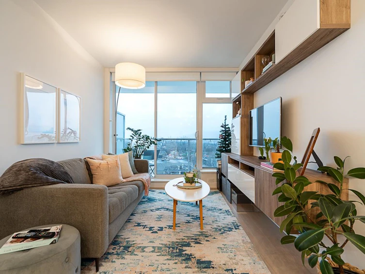 1106-4638 Gladstone Street, Vancouver, BC, V5N 0G5 - 4