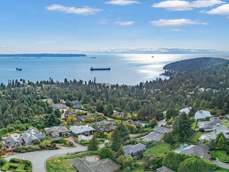 4313 Rockridge Road, West Vancouver, BC, V7W 1A6 - 39