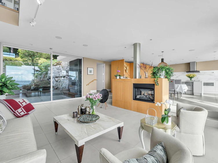 4313 Rockridge Road, West Vancouver, BC, V7W 1A6 - 9