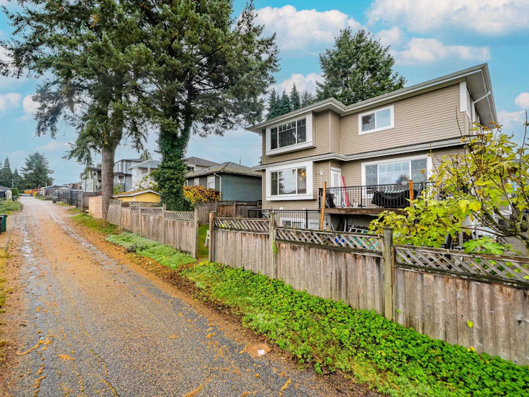 5007 Hardwick Street, Burnaby, BC, V5G 1P8 - 30