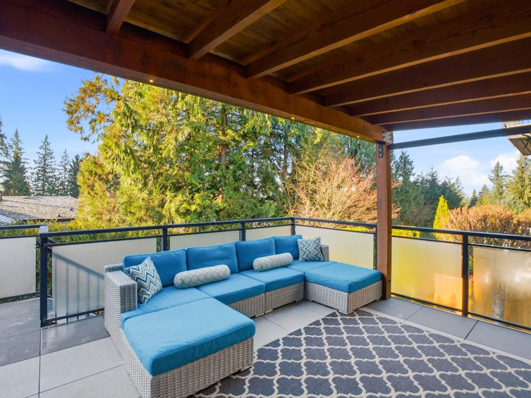 2023 Hill Drive, North Vancouver, BC, V7H 2N1 - 13