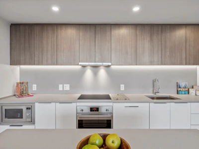 709-13318 104 Avenue - 2