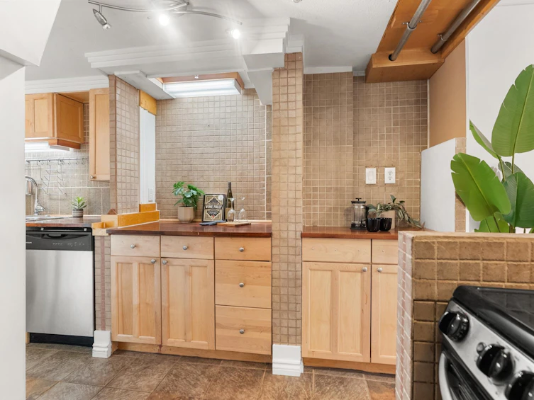 B5-238 E 10th Avenue, Vancouver, BC, V5T 1Z5 - 21