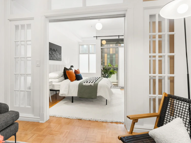 B5-238 E 10th Avenue, Vancouver, BC, V5T 1Z5 - 3