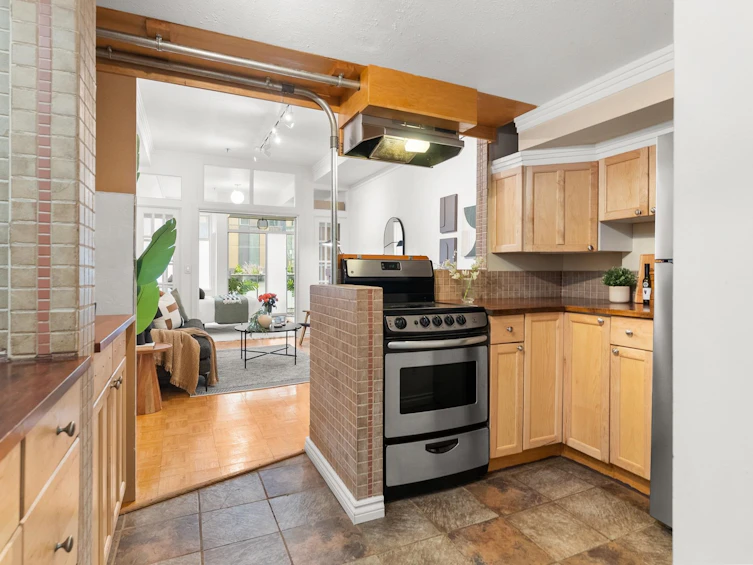 B5-238 E 10th Avenue, Vancouver, BC, V5T 1Z5 - 23