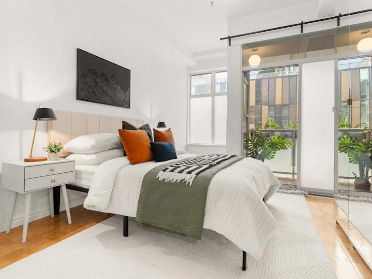 B5-238 E 10th Avenue, Vancouver, BC, V5T 1Z5 - 11