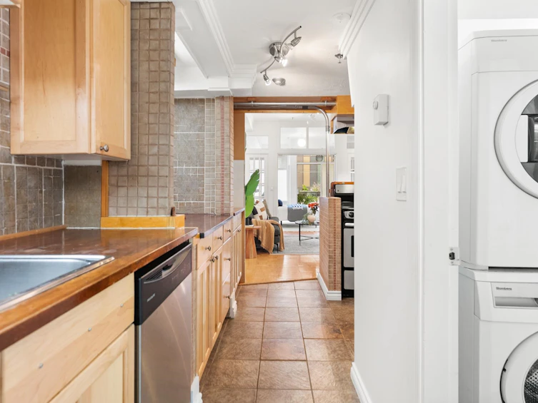 B5-238 E 10th Avenue, Vancouver, BC, V5T 1Z5 - 26