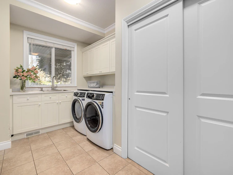14185 33 Avenue, Surrey, BC, V4P 3M1 - 12