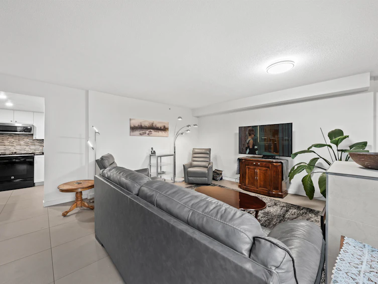 403-1159 Main Street, Vancouver, BC, V6A 4B6 - 7