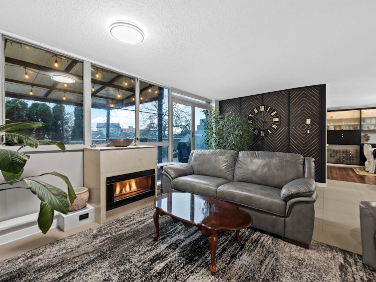 403-1159 Main Street, Vancouver, BC, V6A 4B6