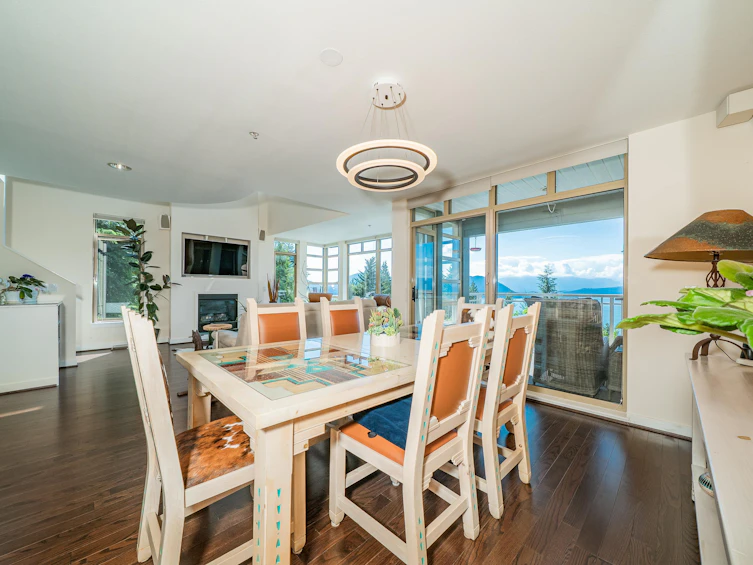 8664 Seascape Drive, West Vancouver, BC, V7W 3J7 - 11