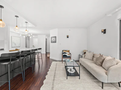 501-888 Hamilton Street - 5