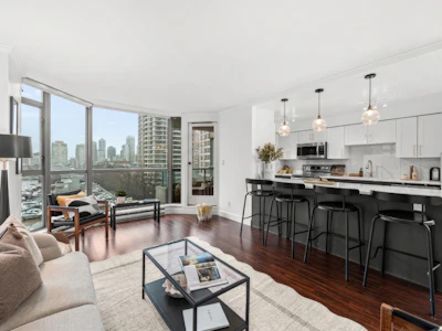 501-888 Hamilton Street - 4