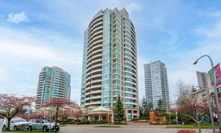 505-6659 Southoaks Crescent