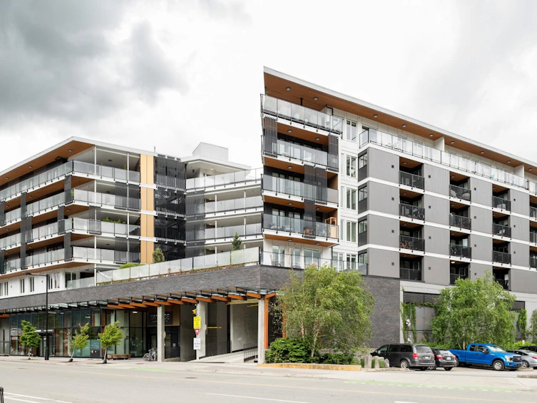 214-1365 Pemberton Avenue, Squamish, BC, V8B 1B7 - 4