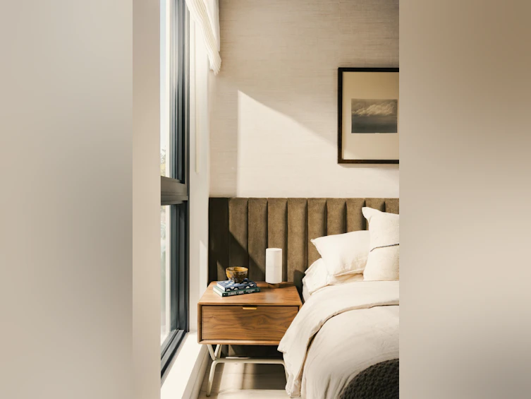 213-5060 James Street, Vancouver, BC, V5V 3J4 - 12