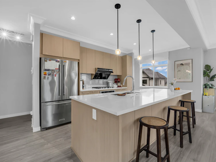 120-1350 Mitchell Street, Coquitlam, BC, V3E 0S7 - 8