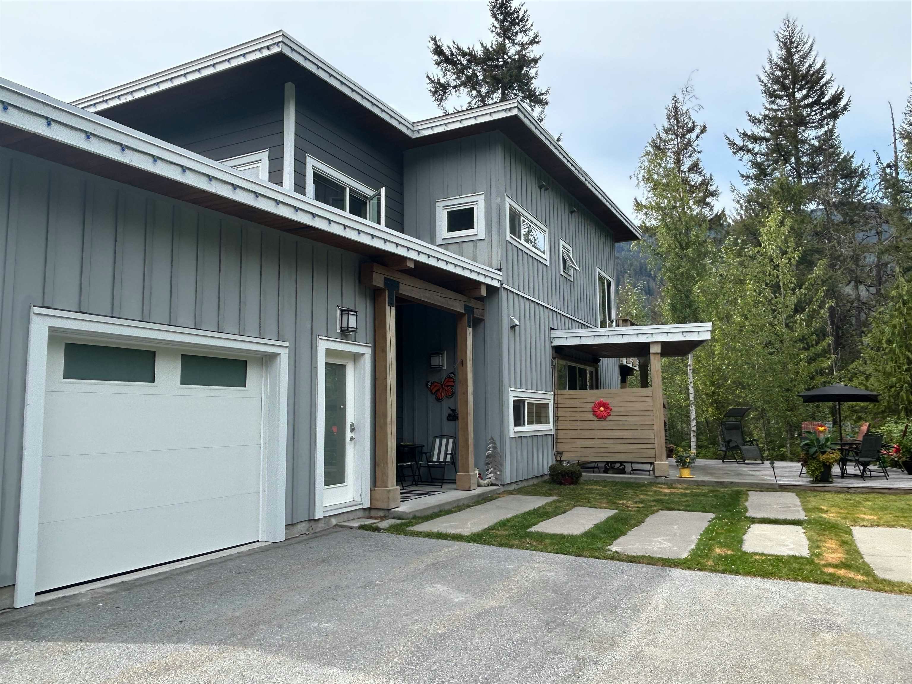 1087 Madeley Place, Whistler, BC, V8E 0K6