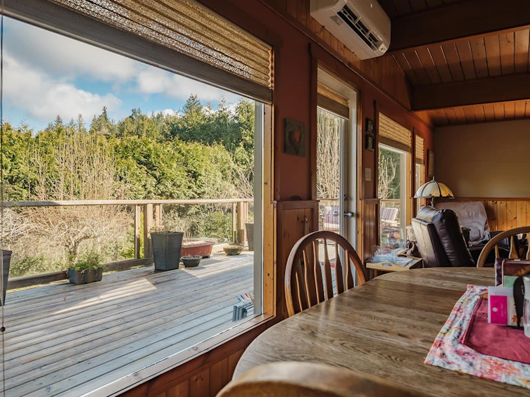 12732 Warnock Road, Pender Harbour Egmont, BC, V0N 2H1 - 12