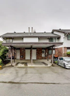 263 7493 140th Street