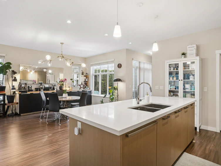 75-10500 Delsom Crescent, Delta, BC, V4C 0C3 - 11