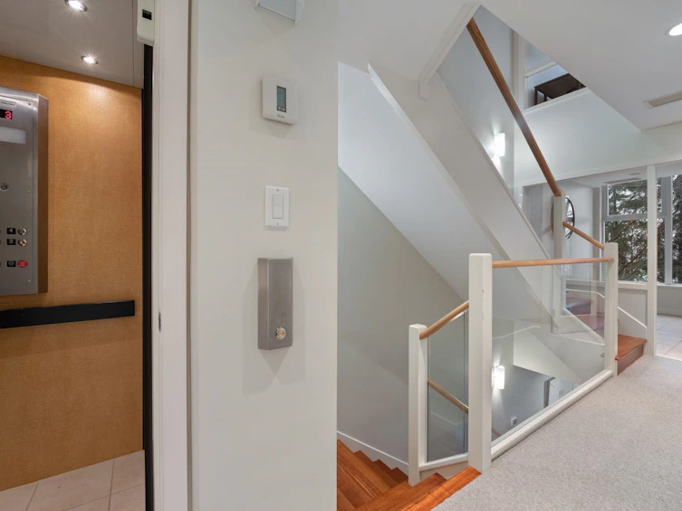 TH20-1281 W Cordova Street, Vancouver, BC, V6C 3R5 - 4
