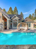 2534 Cedar Drive