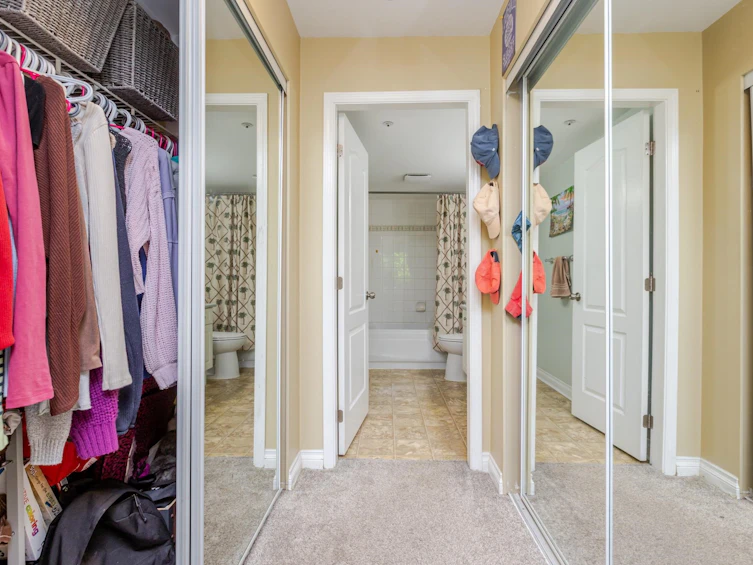 202-20433 53 Avenue, Langley, BC, V3A 7A6 - 20