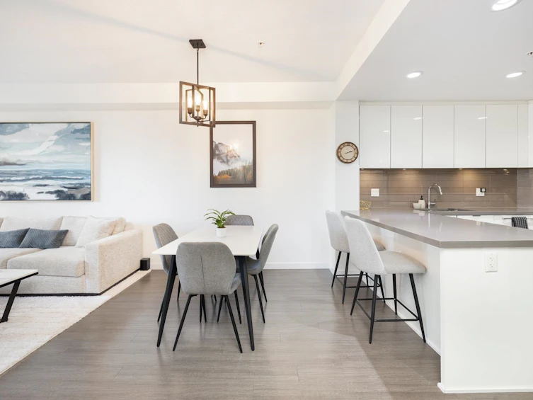 229-255 W 1st Street, North Vancouver, BC, V7M 3G8 - 2