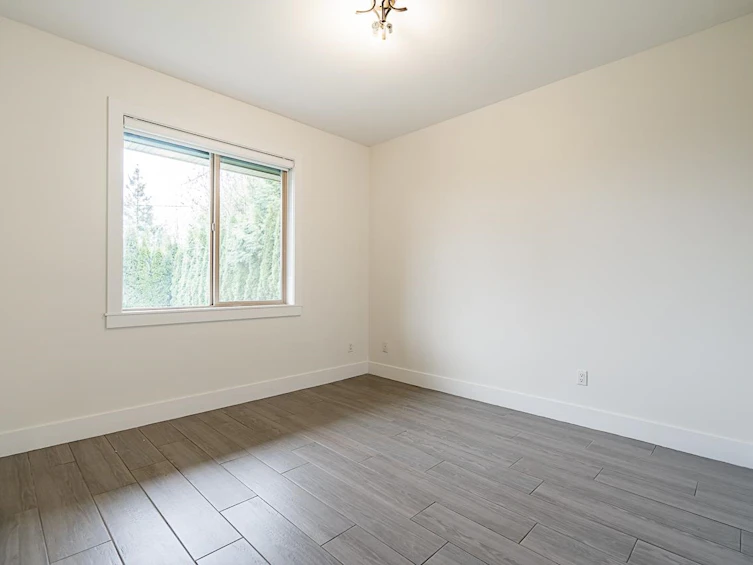 6159 Canada Way, Burnaby, BC, V5E 3P1 - 27