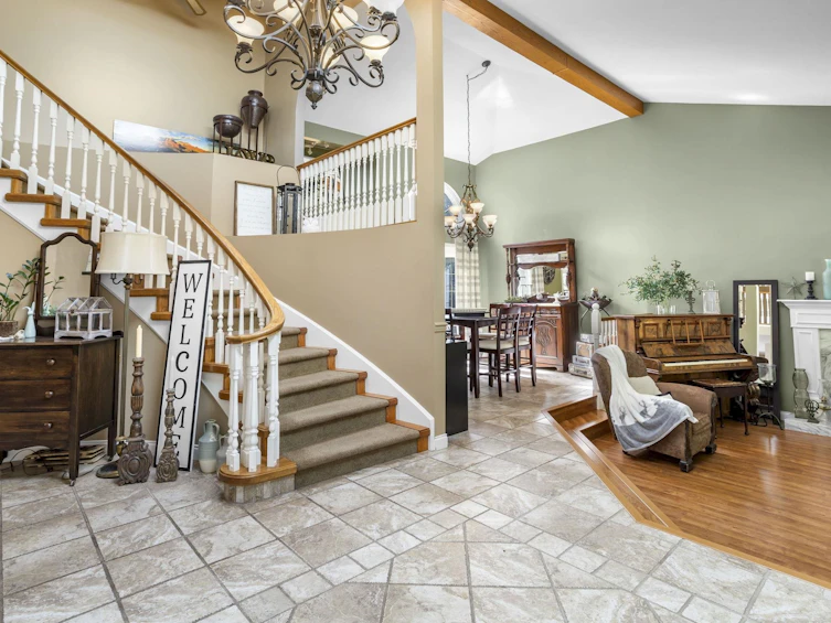 32560 Downes Road, Abbotsford, BC, V4X 1X3 - 3