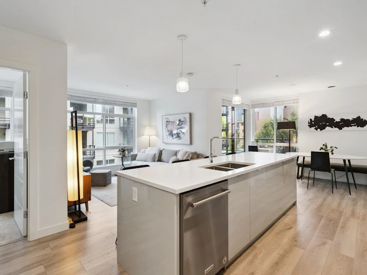 309-128 E 8th Street, North Vancouver, BC, V7L 0H2 - 7
